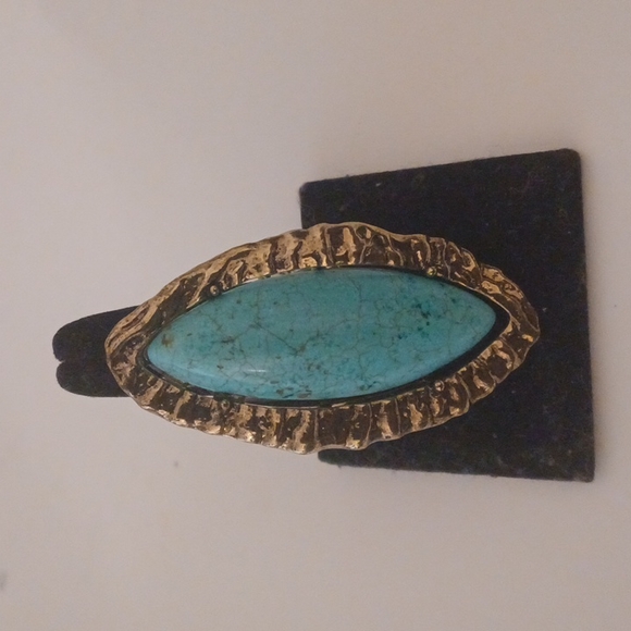 Faux Turquoise Ring - Picture 1 of 3